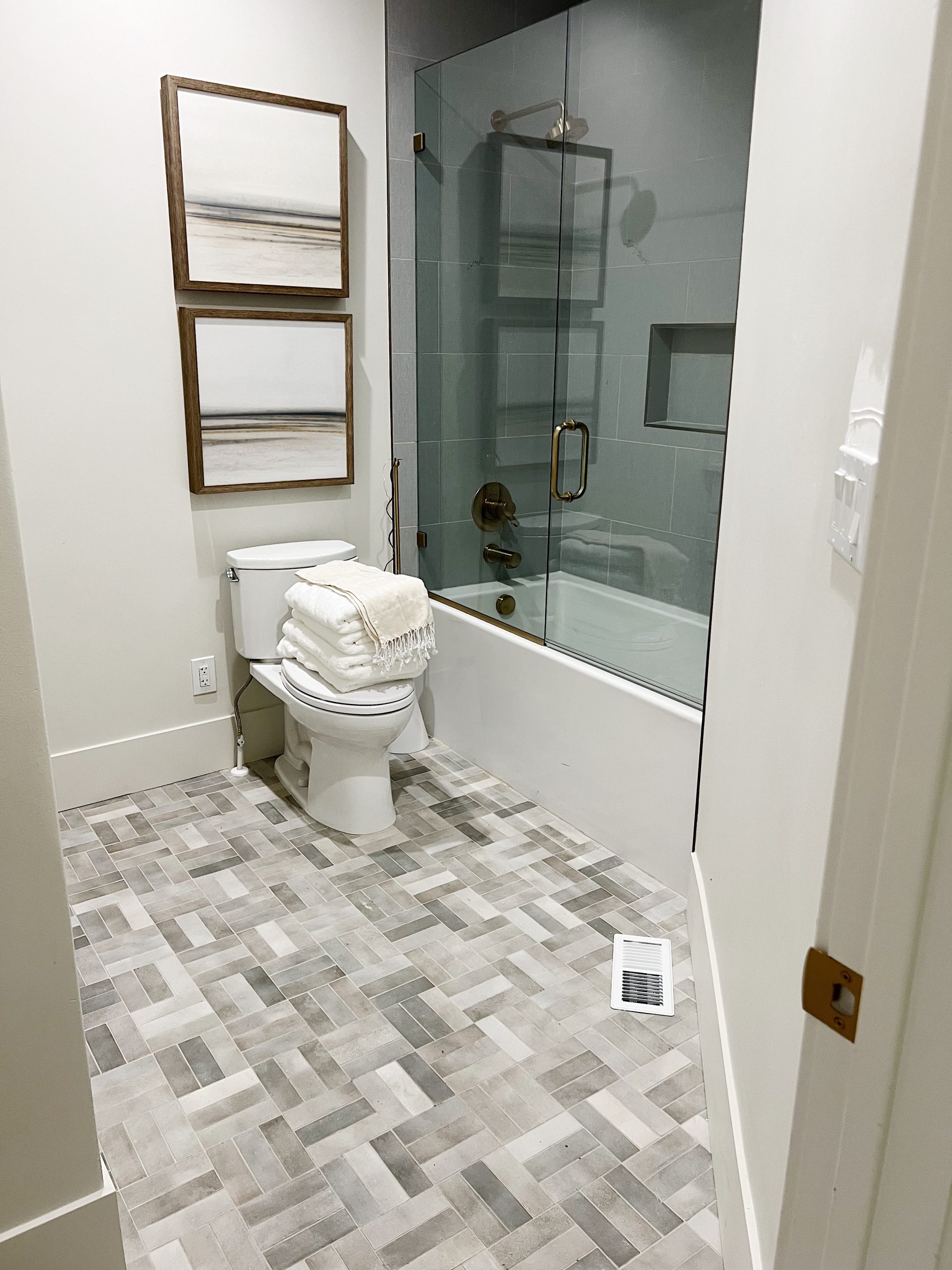 Image gallery image